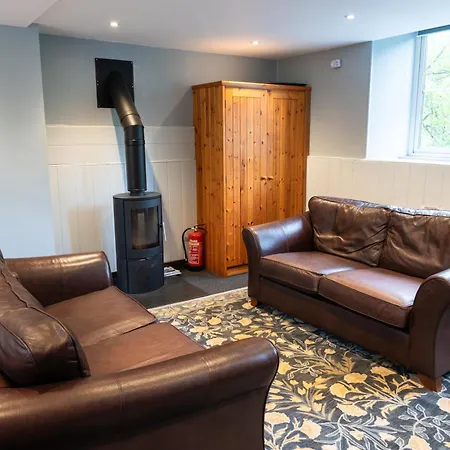 Weirside Country house
